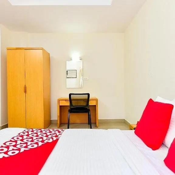 Hotel Tri-Star Residency Kochi