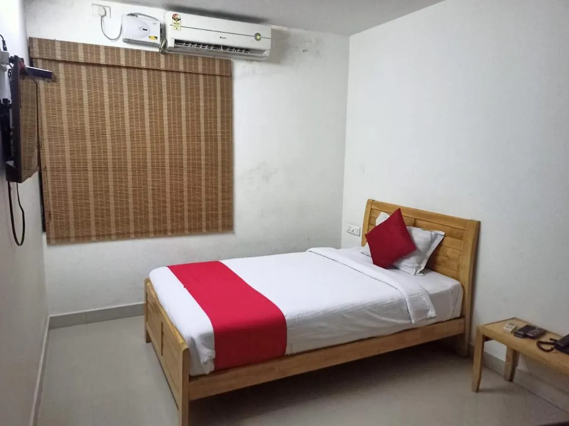 Hotel Tri-Star Residency Kochi