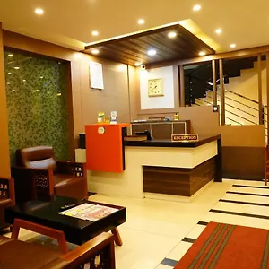 https://rainbow-inn.hotels-munnar.com