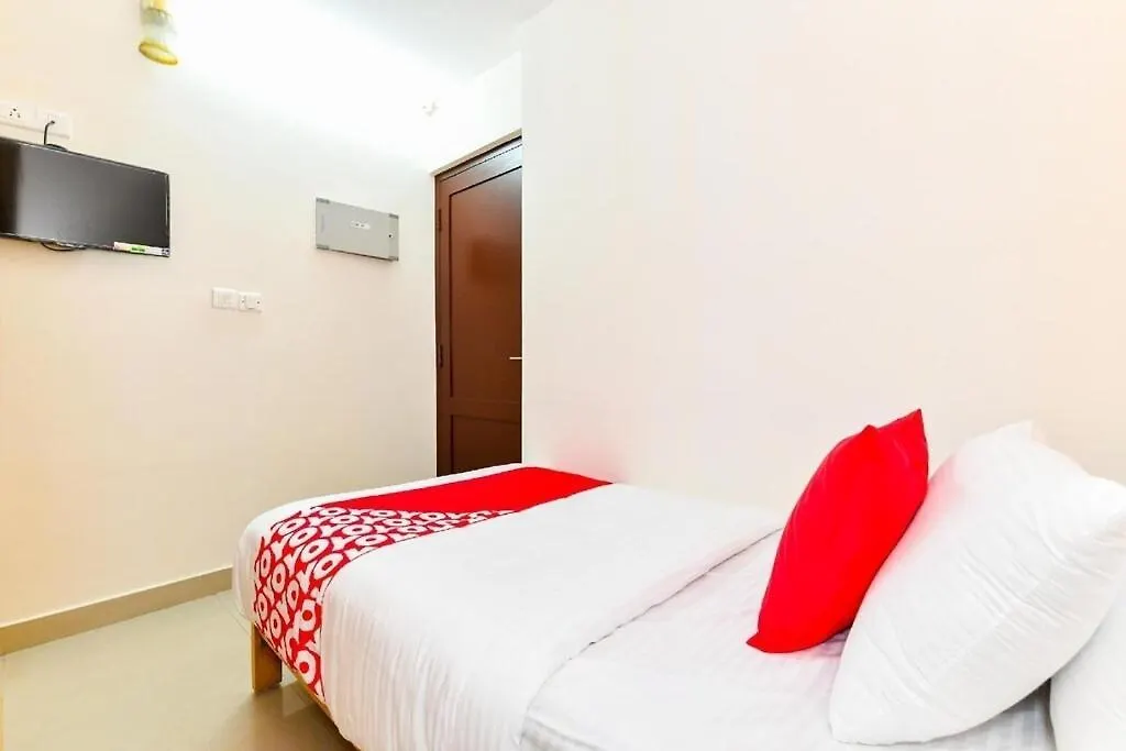 Hotel Tri-Star Residency Kochi