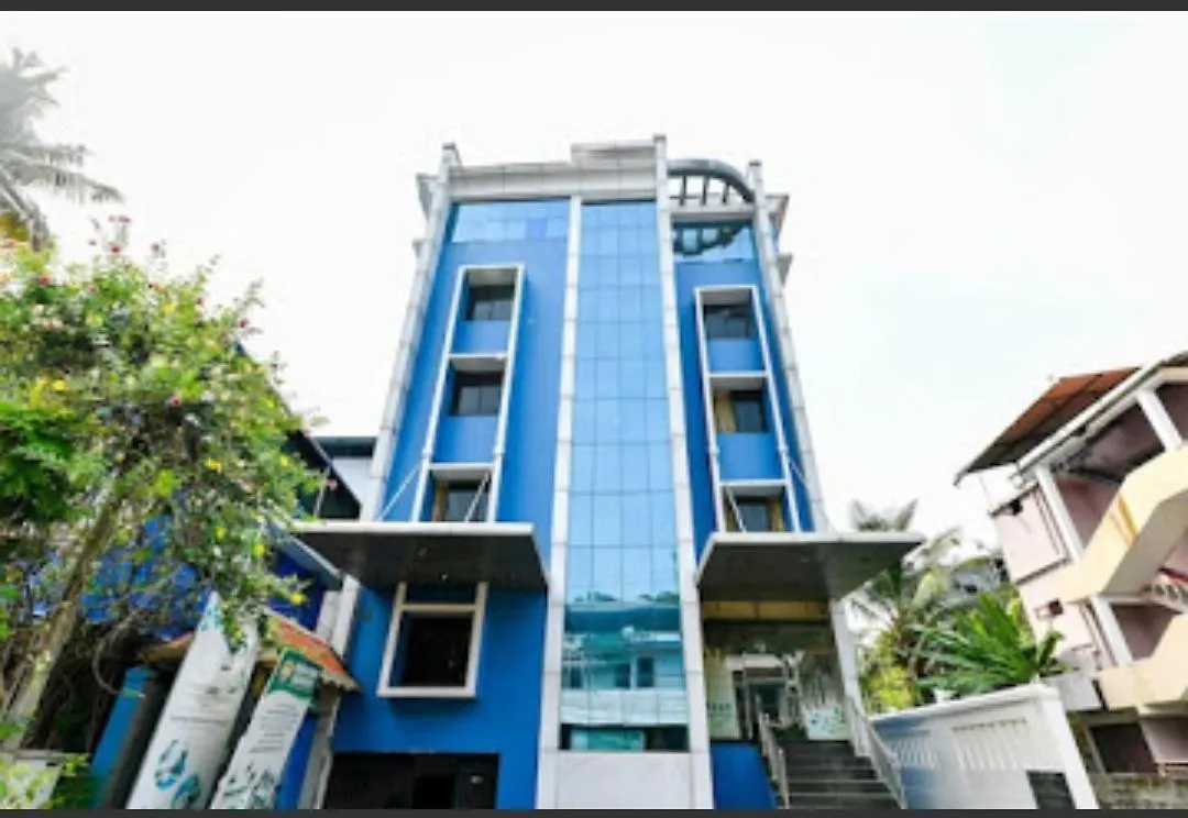 Hotel Tri-Star Residency Kochi 3*,  India